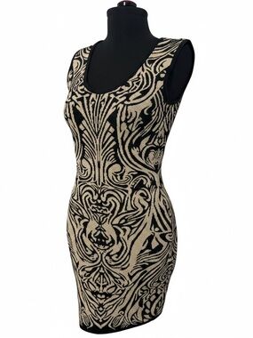 Black and Cream Sleeveless Patterned Bodycon Dress